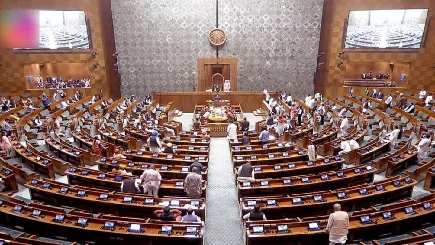 President Murmu signs contentious Waqf (Amendment) Bill 2025 into law President Murmu signs contentious Waqf (Amendment) Bill 2025 into law